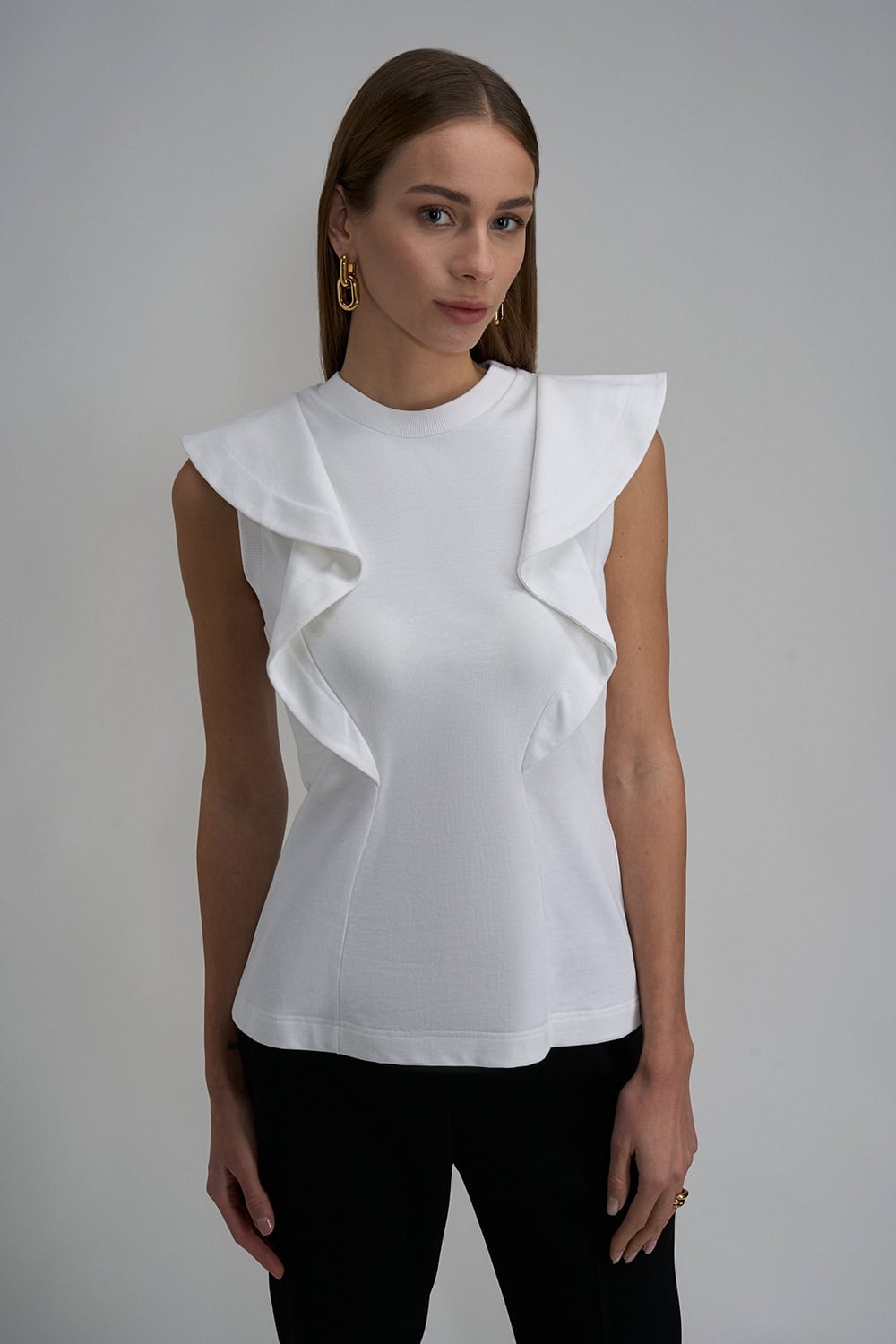 Alexander McQueen White T-Shirt Exclusive Designer Collections